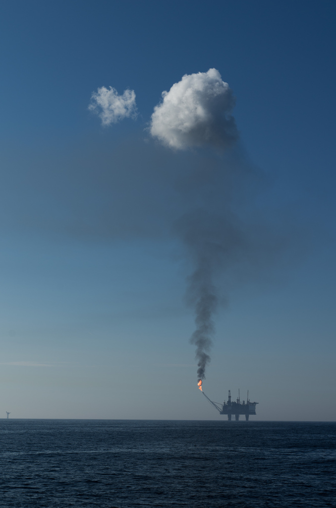 Offshore Gas Flaring by Daktriper (CC Flickr)