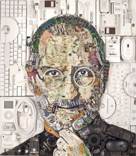Portret Steve Jobs in e-waste, door Jason Mecier ©