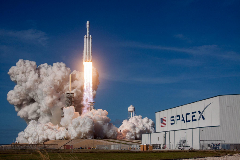 Offcial SpaceX Photos (CC BY-NC 2.0)